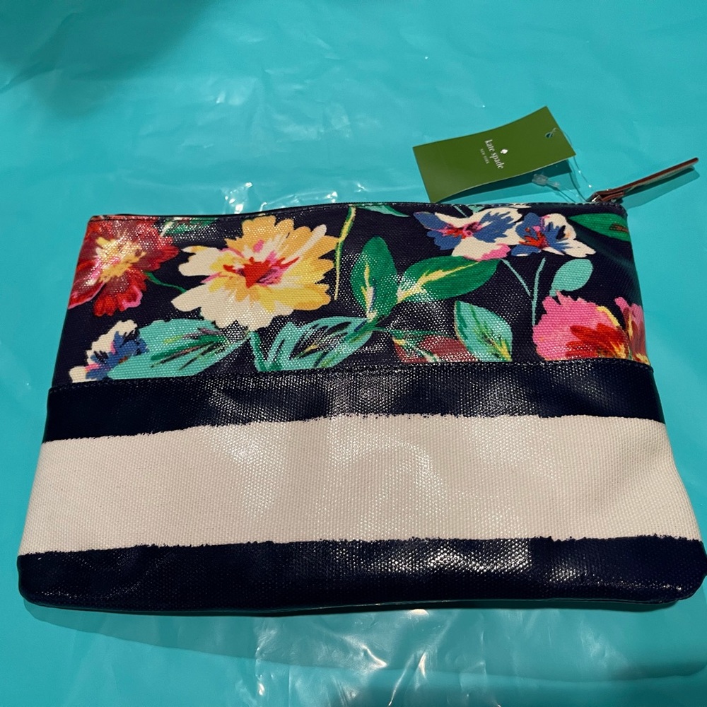 Kate Spade cute cosmetic case